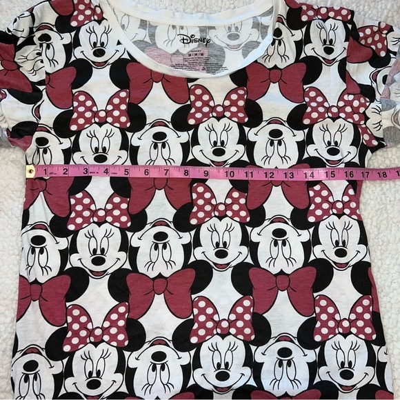 Minnie Mouse Disney Red Black Short Sleeve T Shirt - Picture 5 of 7